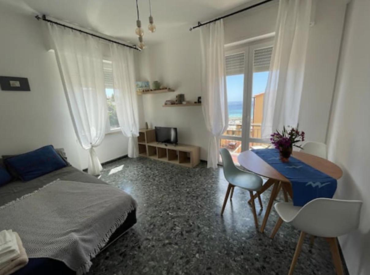 2-Bedroom Sunny Sea View With Balcony, La Casa Di Christine Monterosso al Mare Luaran gambar