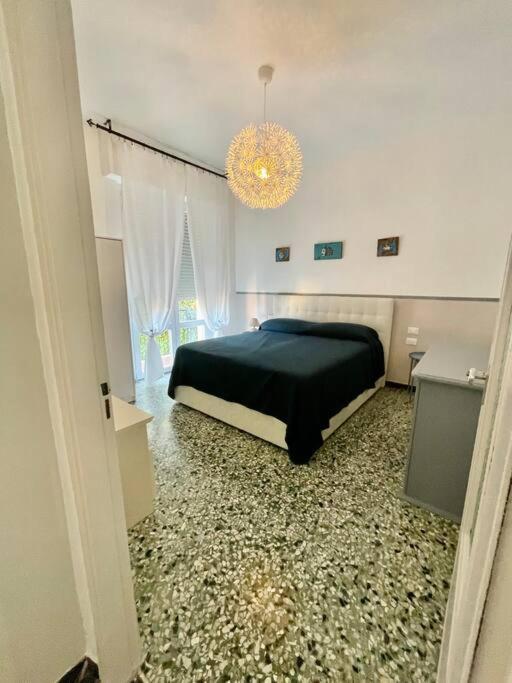 2-Bedroom Sunny Sea View With Balcony, La Casa Di Christine Monterosso al Mare Luaran gambar